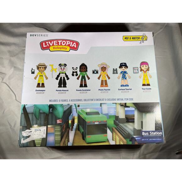 Livetopia Roleplay Day At The Zoo Virtual Code Action Figures Set DevSeries NEW - Picture 2 of 12